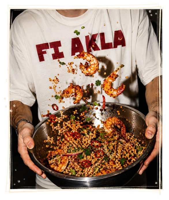 Fi Akla chef preparing food